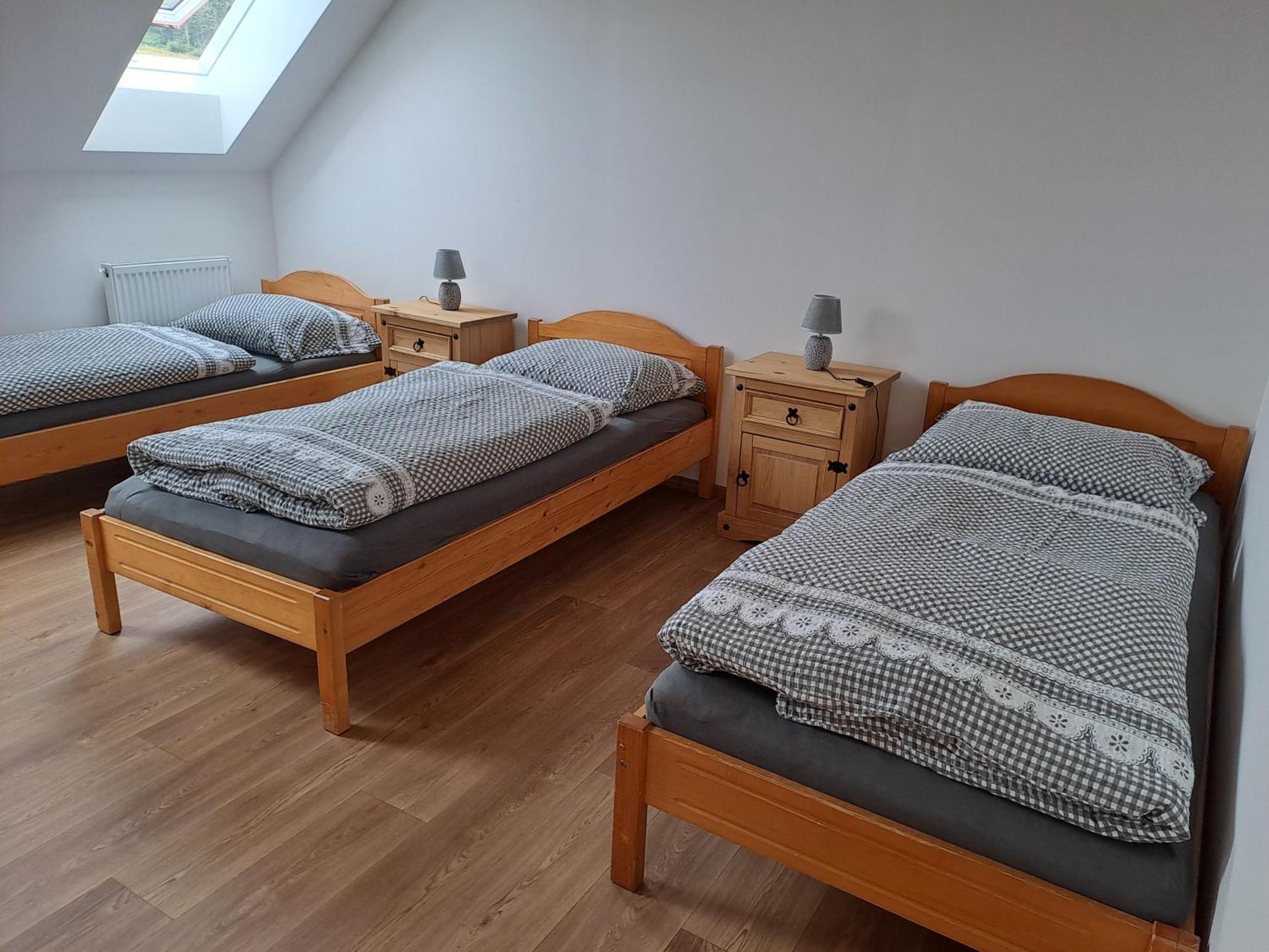 Malenitz Pension Na Statku- Konsky Apartman מראה חיצוני תמונה